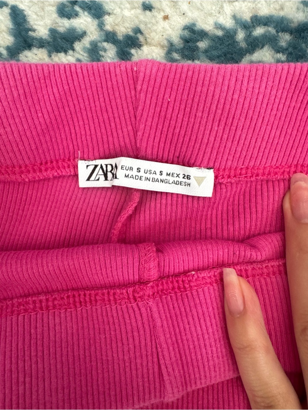 Zara Bright Fuchsia Ribbed High-Waist Shorts - Picture 2 of 3